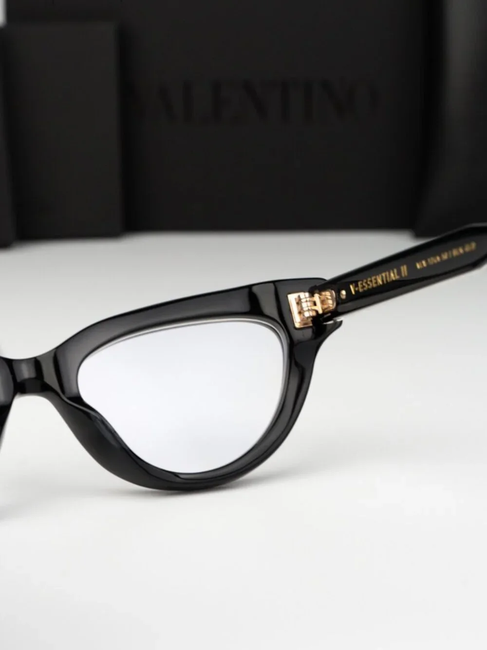 Valentino Women Eyeglasses Shiny Black Cat Eye V-ESSENTIAL II VLX-124 A NEW
